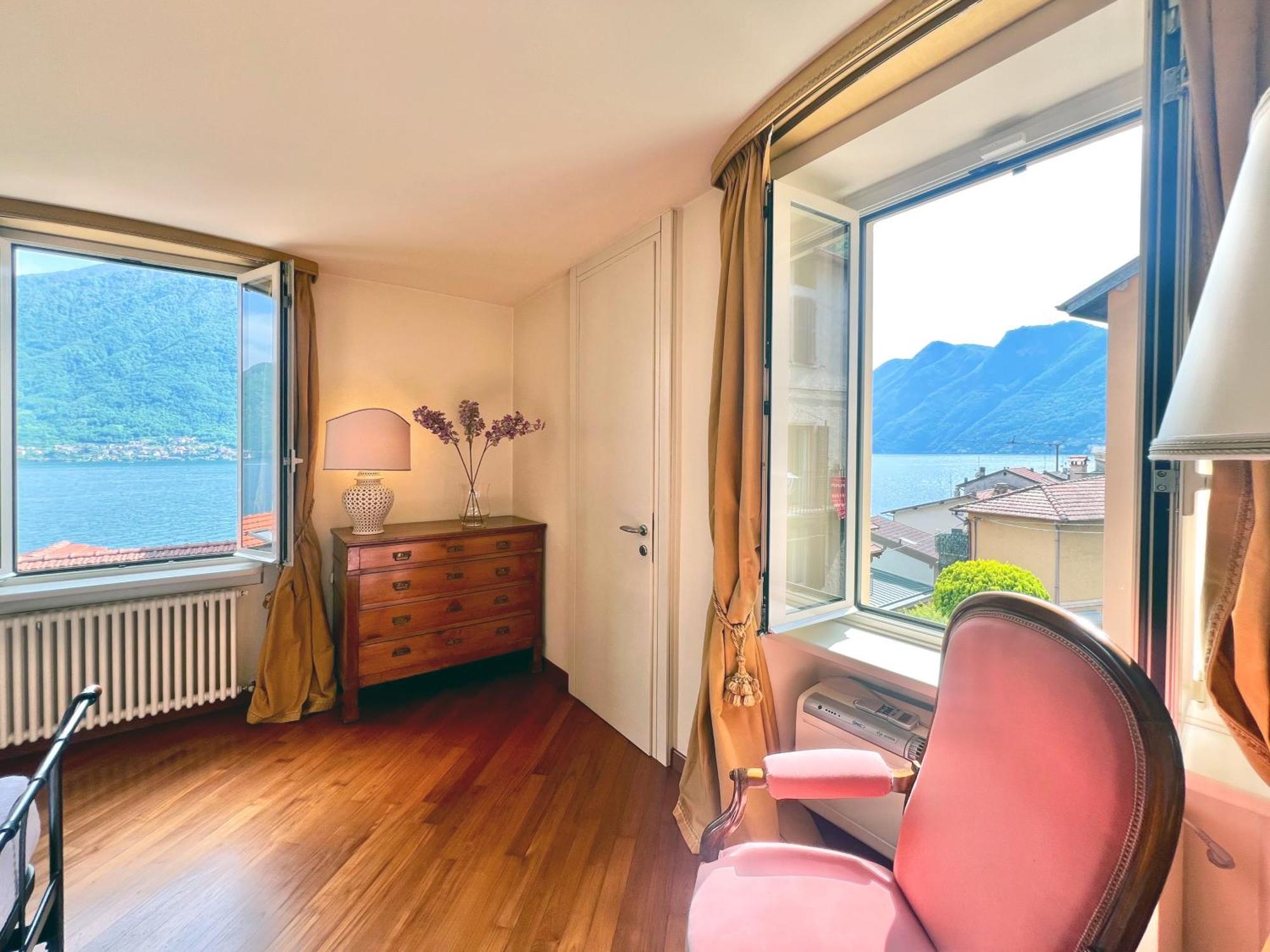 La Loggia Del Lago Colonno Экстерьер фото